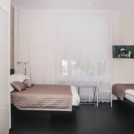 Nox Golders Hotel apartamentowy 4*