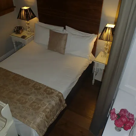 Arosfa By Compass Hospitality 3* Londýn