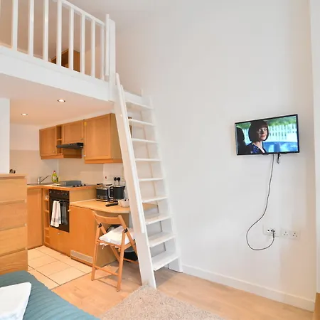 Apartment City Gate Kensington