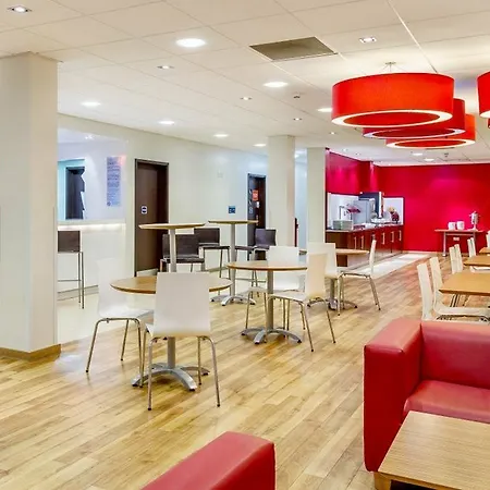 Hotel Travelodge Vauxhall 3*