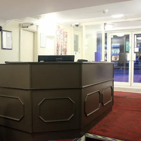 Victoria Station Otel