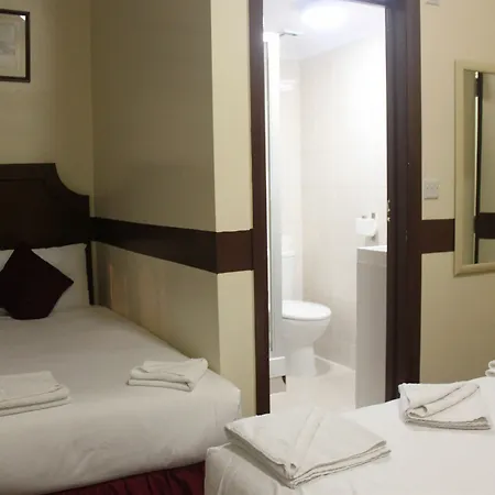 Victoria Station Otel