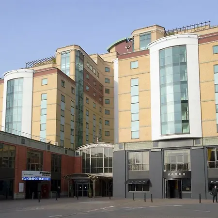 Hotel Stamford Bridge 4*