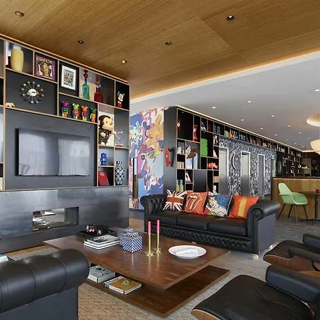 Citizenm Shoreditch Hotel 4*