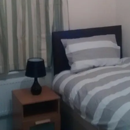 Acton Lodge Guest House London
