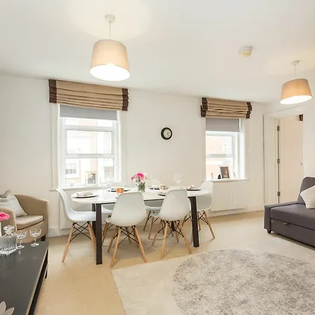 Chiltern And Baker Luxury Apartament