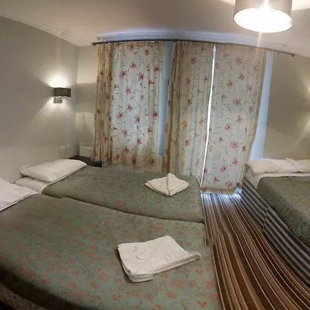Hotel Plaza