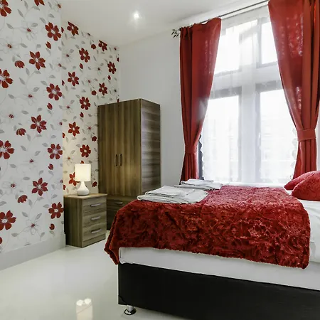 Gate Serviced Apartament Londyn