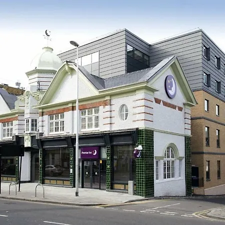 Szálloda Premier Clapham 3*