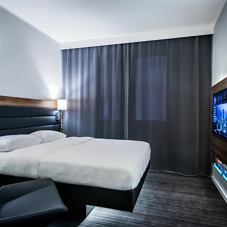 Moxy Excel 4* Londres