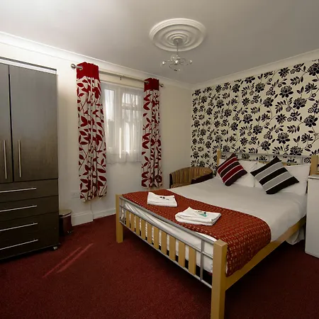 Royal By Saba London