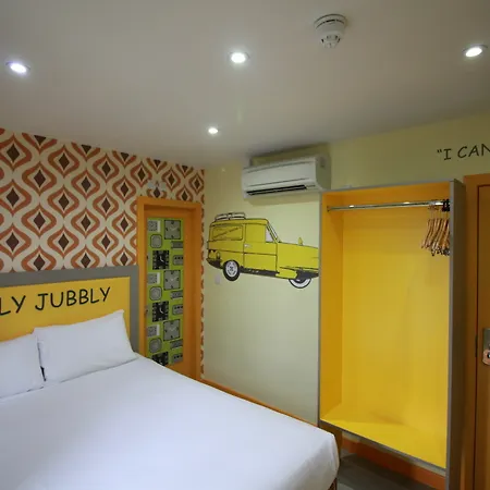 Western Peckham Hotel