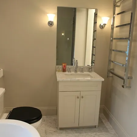 Metro Star Guest house 3*