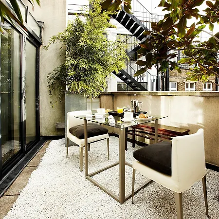 No.5 Maddox Street 4* Londýn