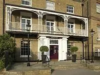 The Richmond Gate 4*