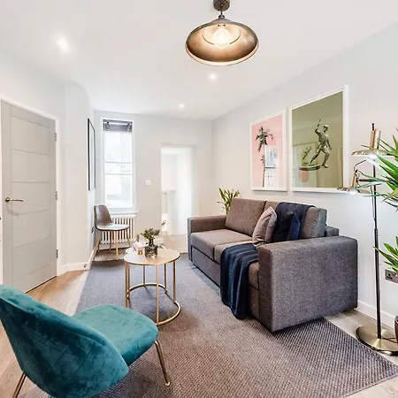 Be - The Chinatown Residences Apartment London