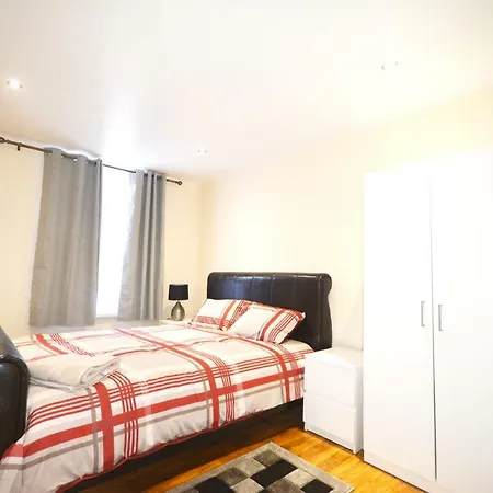 Apartamento Zone 2 Three Bedroom