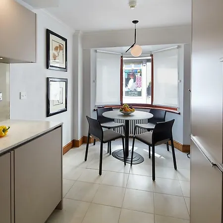 Cheval Knightsbridge Лондон