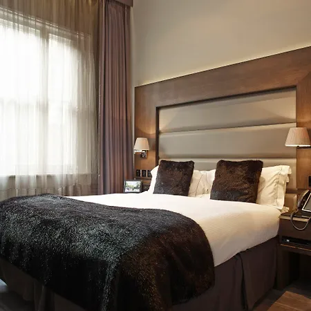 Eccleston Square 4*