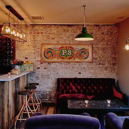 Artist Hotel