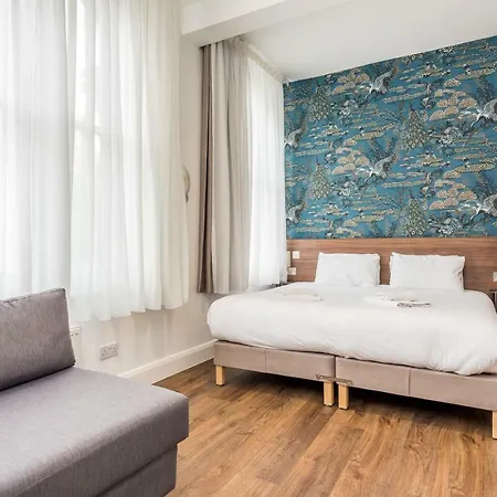 Hotel Queens Drive At Finsbury Park 3*