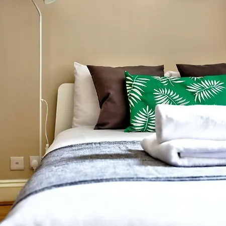 London Short Term Apartment *