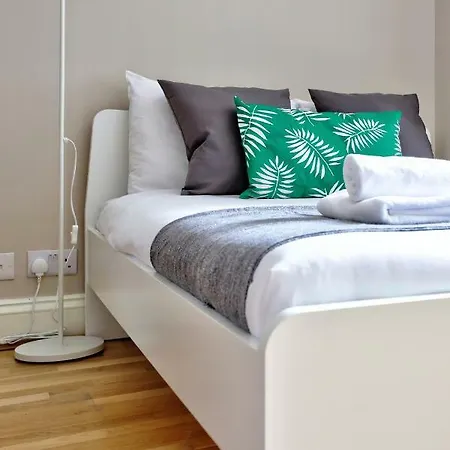 Apartment London Short Term Wembley