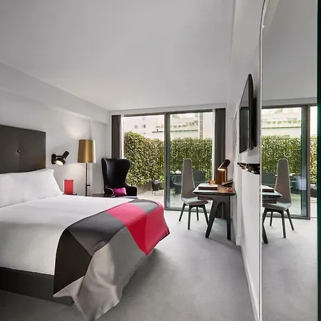 Hotel Sea Containers