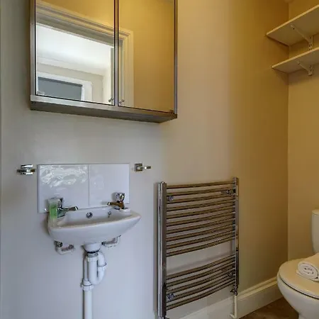 Exeter Apartment London