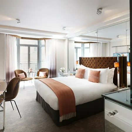Hotell The Athenaeum & Residences 5*