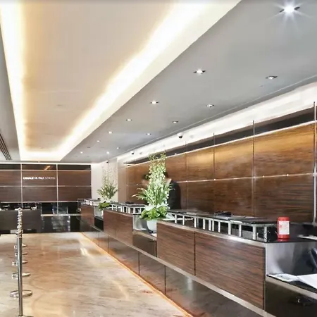 Hotel Leonardo Royal St Paul’s 4*