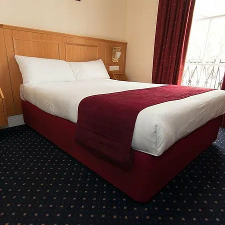 Hotel Days Hyde Park 3*