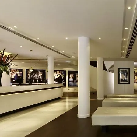 מלון The Westminster London, Curio Collection By Hilton