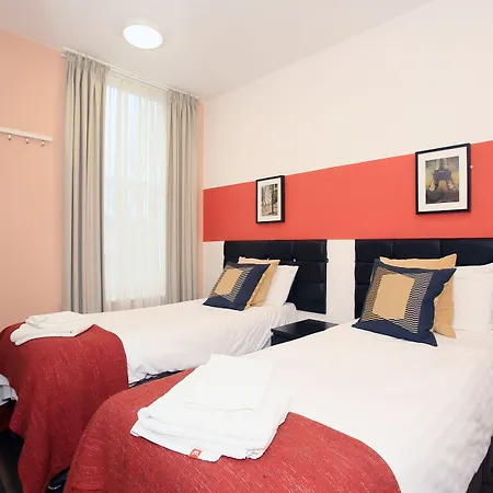 Grantly Hotel