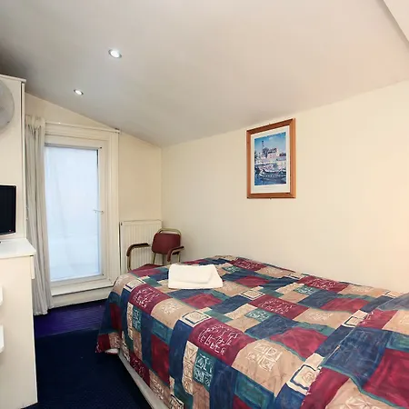 Grantly Hotel London