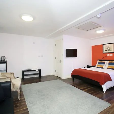 Grantly Hotel London
