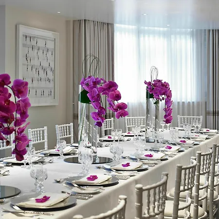 Marriott Park Lane 5*