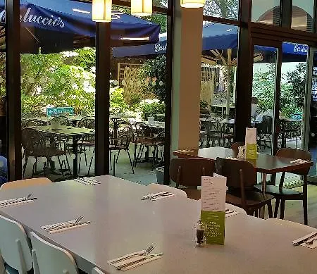 Marriott Regents Park 4* Londra