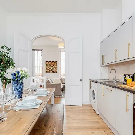 Apartment Bright & Spacious 4beds - Kensington High Street-olympia