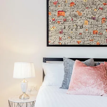 Bright&spacious 4beds - Kensington High Street-olympia Apartamento