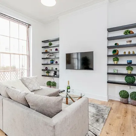 Bright & Spacious 4beds - Kensington High Street-olympia