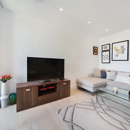 Apartment Stylish Near Central Free Wifi