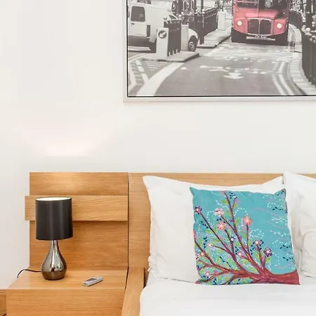 Apartment Porchester House