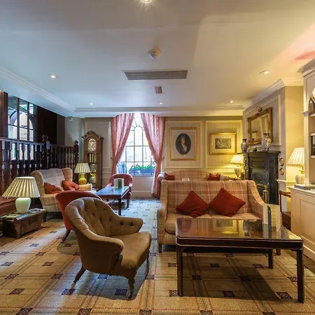 Park Lane Mews فندق