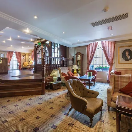 Park Lane Mews فندق