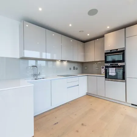 Apartment Stylish Near Central Free Wifi