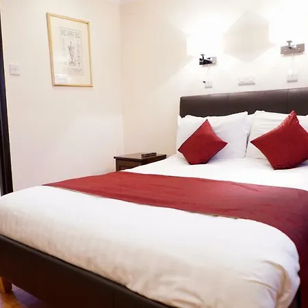 Guest house La Gaffe - London