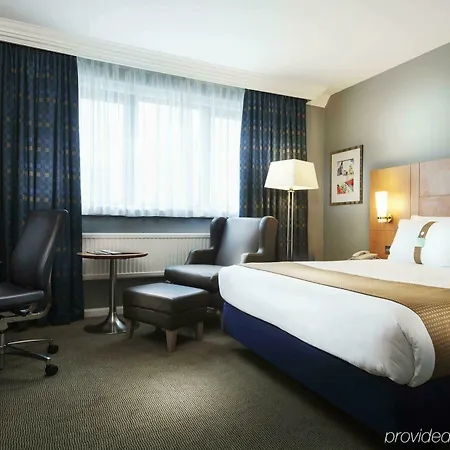 London Cross, An Ihg 4*