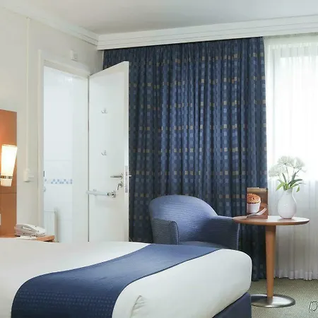 Hotel London Cross, An Ihg Brent