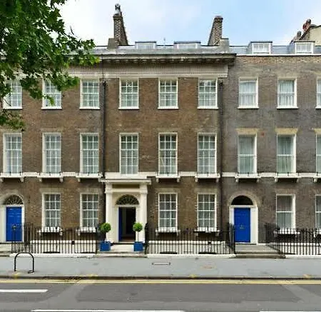 The Academy - Small Luxury Of The World 5*